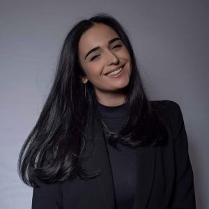 Zyrtare e Lartë për Komunikim – Zana Aqifi